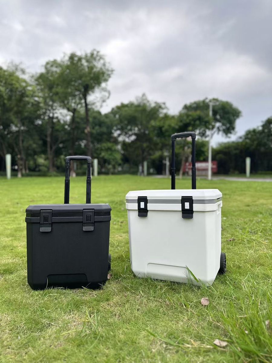 24Qt Rolling Wheeled Cooler with Handle #MIC040