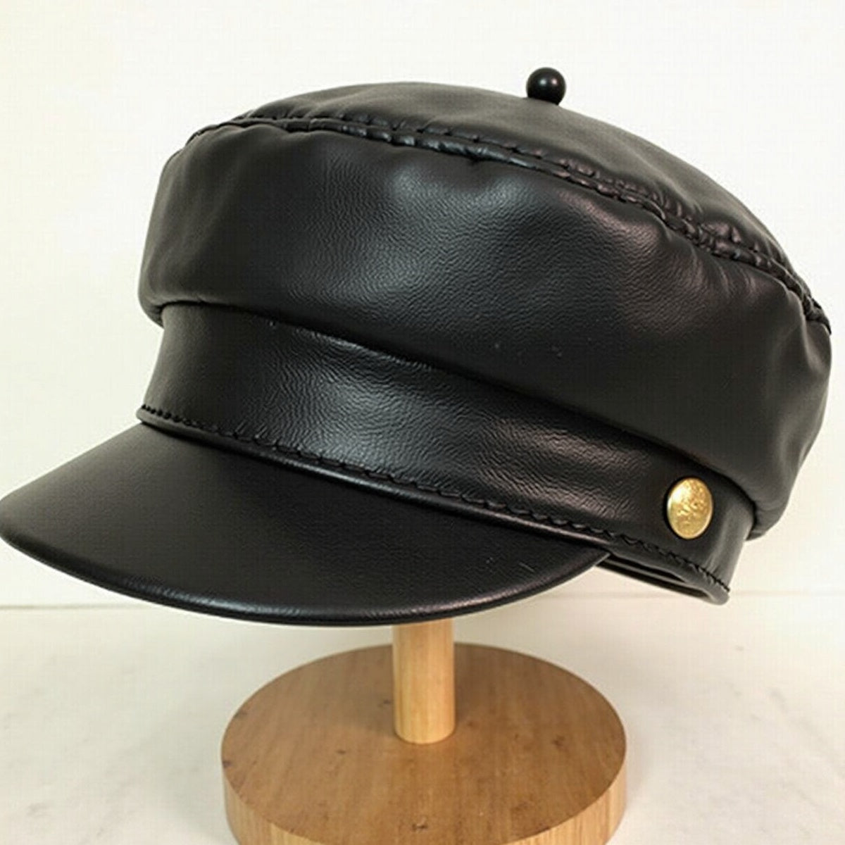 Trendy Leather Beret Hat For Fashionable Style Lovers